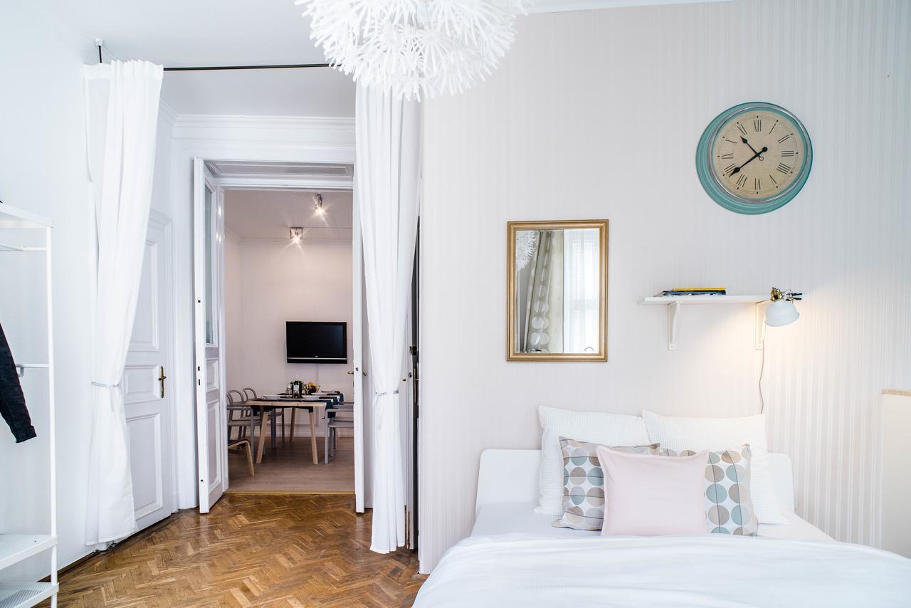 Nine Trees Apartment Budapeste Exterior foto